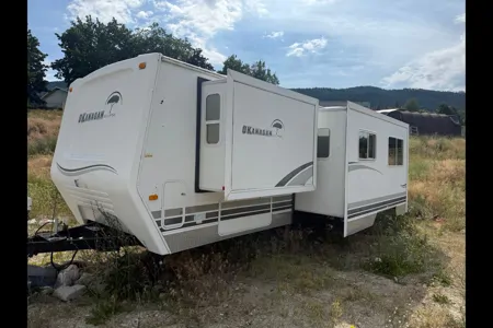 Dylan's Okanagan Eclipse Travel Trailer