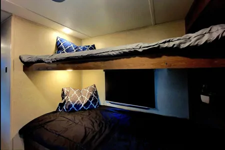 American Dream RV Near Canyon Lake