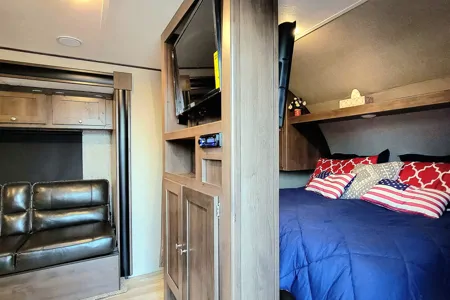 American Dream RV Near Canyon Lake