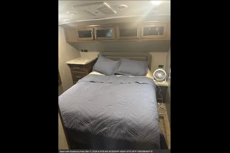 (Delivery only) 2020 Forest River Ultra Light