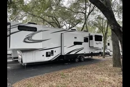 Mark's Grand Design Solitude 375RES Fifth Wheel