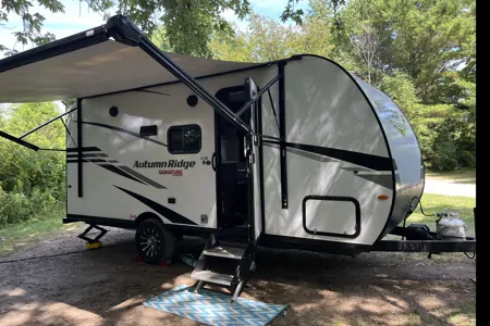 Brand New, LD's Pet Friendly Trailer, Sleeps 6