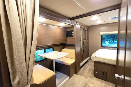 Andrey's Thor Motor Coach Freedom Elite Class C