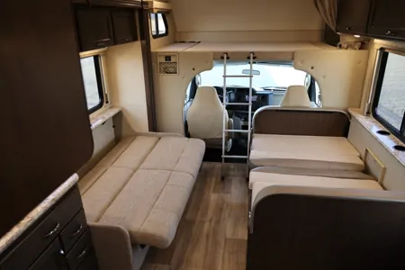 Andrey's Thor Motor Coach Freedom Elite Class C