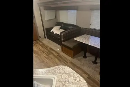 Mitch's Prime Time Avenger Travel Trailer