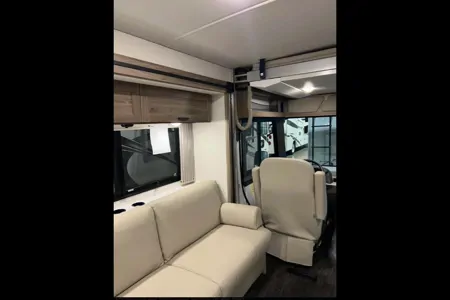 'Valerie' 2023 Winnebago Vista ACO2044