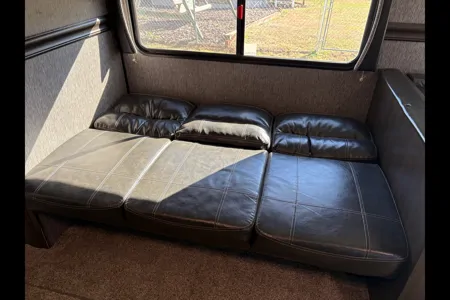 Ricky's Heartland  Pioneer   Travel Trailer