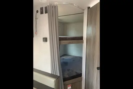 2021 - Gulf Stream Ameri-Lite 197BH Roulotte