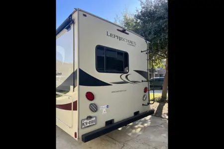 Constable Paul Leal's Coachmen 311 FS Class C