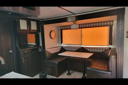 Eric 's Prime Time Tracer Breeze Travel Trailer