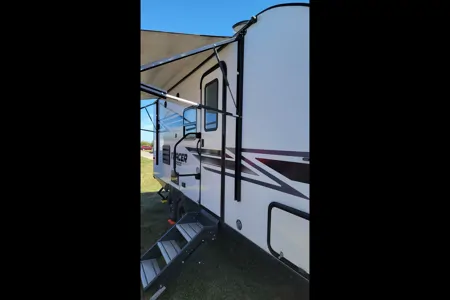 Eric 's Prime Time Tracer Breeze Travel Trailer