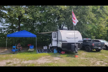 Eric 's Prime Time Tracer Breeze Travel Trailer