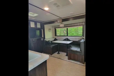 Eric 's Prime Time Tracer Breeze Travel Trailer