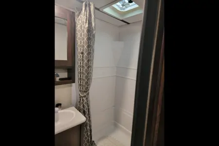 Eric 's Prime Time Tracer Breeze Travel Trailer