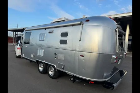 Heather's Airstream International Serenity Travel Trailer