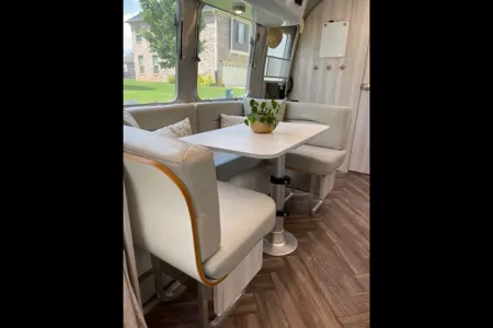 Heather's Airstream International Serenity Travel Trailer