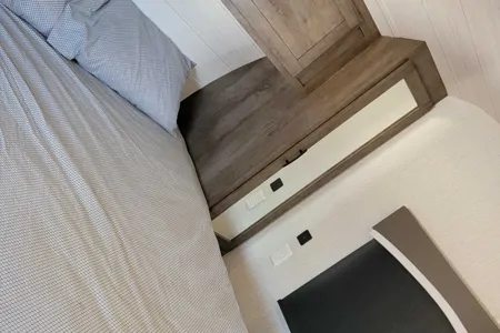 Elena's 2022 Forest River Evo Travel Trailer