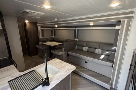 Forest River 28VBXL Travel Trailer