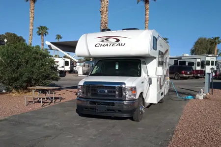 New 2024 Thor Chateau Class C 24 ft. - FREE PRIVATE SHUTTLE - Mathilda