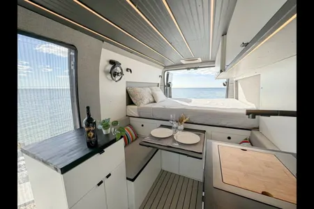 Off Grid Comfy Campervan