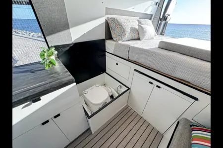 Off Grid Comfy Campervan