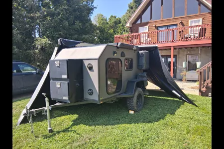 Jay's Tiny Camper Company Rugged Rhino Micro Trailer