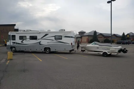 Tim's Comfy Cruiser Class A 36ft