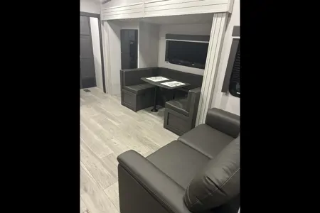 2025 Keystone Cougar Sport Fifth Wheel