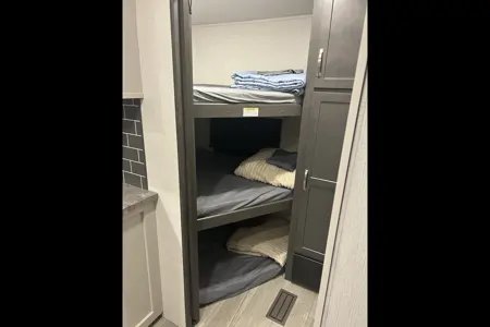 2025 Keystone Cougar Sport Fifth Wheel