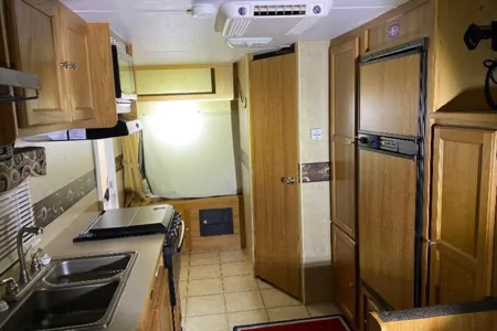 Family Friendly R-Vision Trail-Sport Hybrid