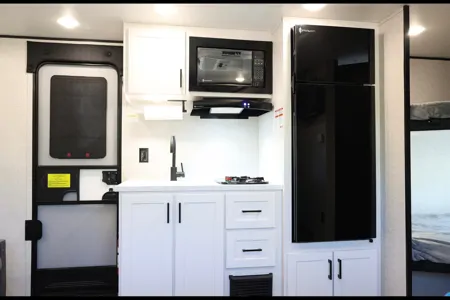 Bigfoot outdoor Rentals, Jayco Jay Flight 197 Travel Trailer