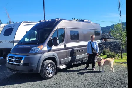 Deb's Hymer aktiv Class B