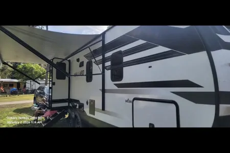 Pet Friendly Heartland 251BH King bed + Bunks