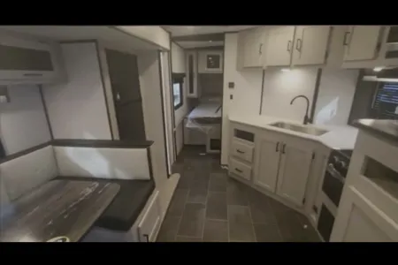 Pet Friendly Heartland 251BH King bed + Bunks