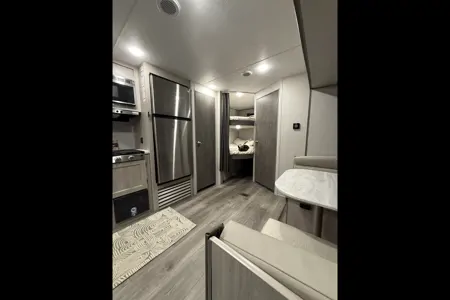 RVGo Coachmen Catalina 261 BHS Travel Trailer