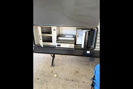RVGo Coachmen Catalina 261 BHS Travel Trailer