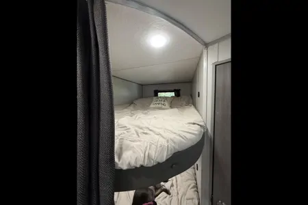 RVGo Coachmen Catalina 261 BHS Travel Trailer