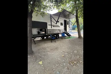 2025 Coachmen, Bunkhouse, Sleeps 8 family, pet friendly (Delivery only)