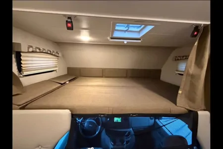 Trailblazer Adventurer Class C Motorhome