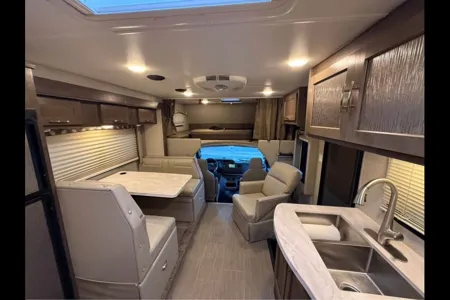 Trailblazer Adventurer Class C Motorhome