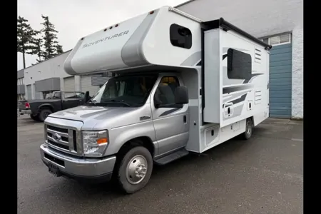 Trailblazer Adventurer Class C Motorhome