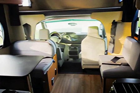 Marie-Claude Thor Motor Coach Majestic Classe C