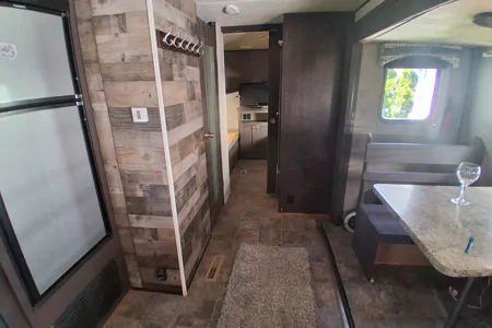 Derrick's Heartland Prowler 300bh Travel Trailer