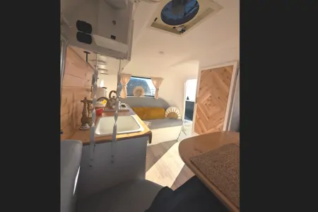 Felicity on the Coast