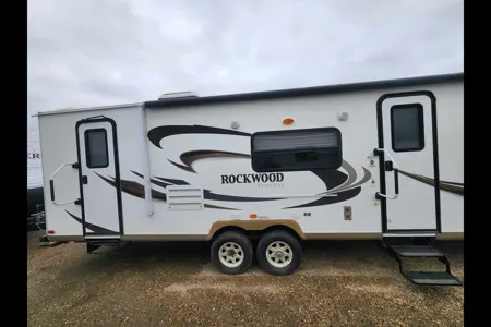 Cole's Forest River RockWood Ultralite Travel Trailer