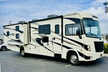 Classy Class A Ford FR3