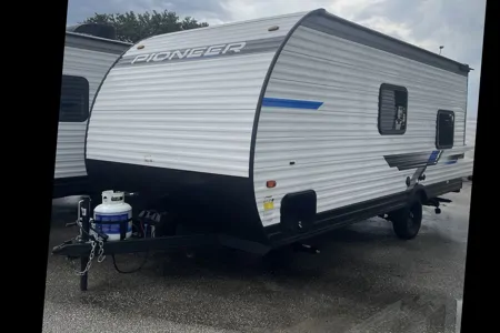 J&F Heartland Pioneer Travel Trailer