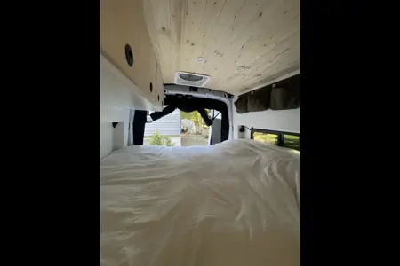 Webster: Superbe campervan familial 4 saisons