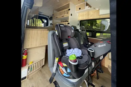 Webster: Superbe campervan familial 4 saisons