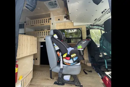 Webster: Superbe campervan familial 4 saisons